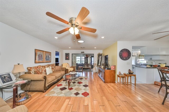 1417 Langley Dr, Sun City Center, FL 33573 - photo 5