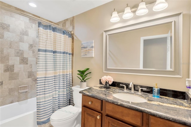 704 Childers Loop, Brandon, FL 33511 - full bath featuring vanity, toilet, and shower / bath combo with shower curtain