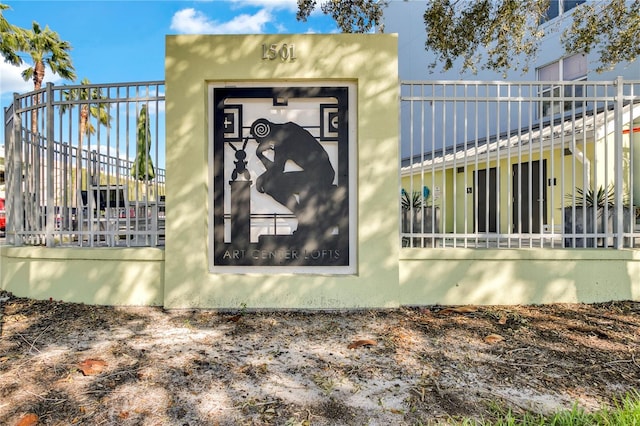 1501 Doyle Carlton Dr Unit 303, Tampa, FL 33602 - view of community sign