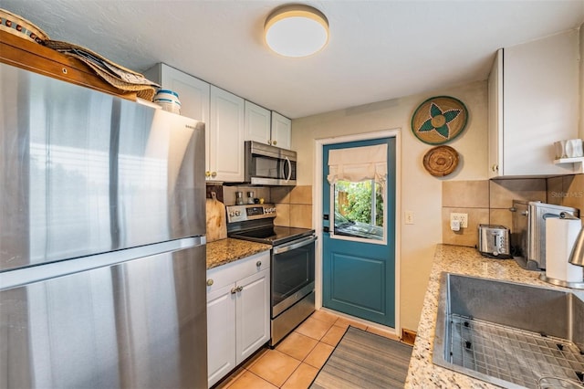 3035 Hillview St, Sarasota, FL 34239 - photo 11