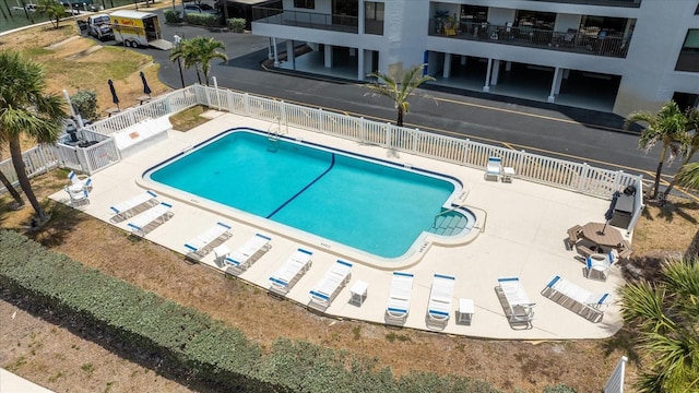 1651 Sand Key Estates Ct Unit 54, Clearwater Beach, FL 33767 - view of community pool