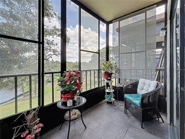 5920 80th St N Unit 406, Saint Petersburg, FL 33709 - view of sunroom