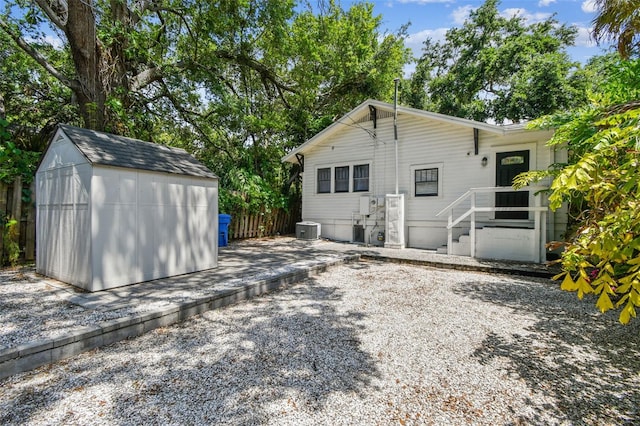 848 9th Ave S, Saint Petersburg, FL 33701 - back of house with cooling unit and a patio area