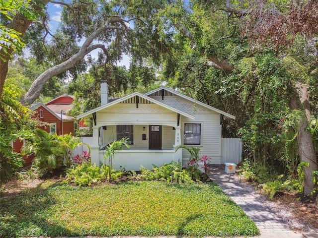 848 9th Ave S, Saint Petersburg, FL 33701 - bungalow-style home with a porch