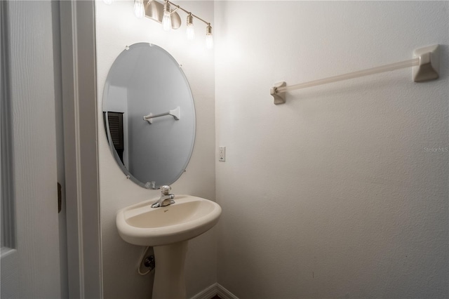 6940 47th Way N, Pinellas Park, FL 33781 - view of bathroom