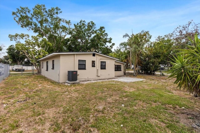 8009 Somerset Ln, Tampa, FL 33615 - photo 26