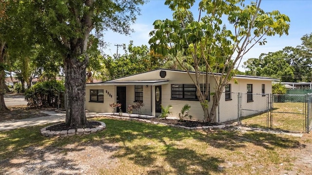 8009 Somerset Ln, Tampa, FL 33615 - photo 30