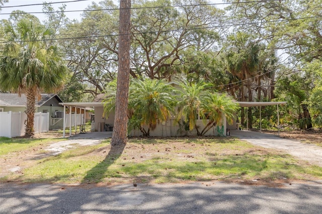 7116/7120 Oakwood Dr, New Port Richey, FL 34652 - photo 2