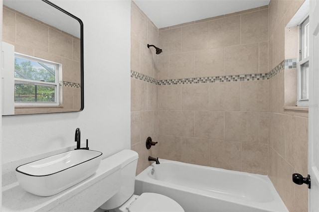 837 E Edgewood Dr, Lakeland, FL 33803 - bathroom with toilet and shower / tub combination
