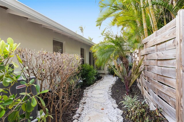 350 Gilchrist Ave, Boca Grande, FL 33921 - photo 38
