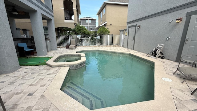 7810 Whitemarsh Way, Reunion, FL 34747 - view of swimming pool with a patio area and a pool with connected hot tub