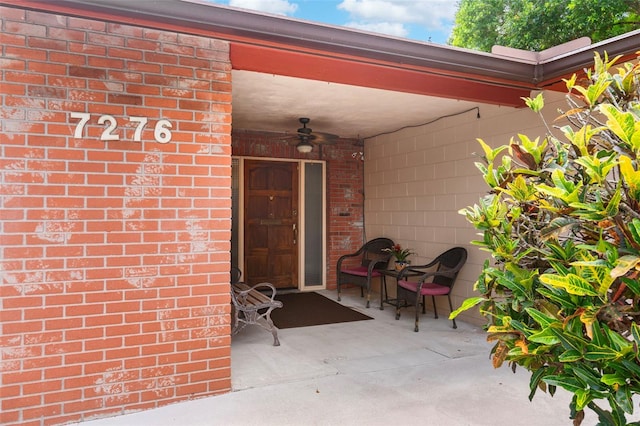 7276 21st St N, Saint Petersburg, FL 33702 - doorway to property with a ceiling fan and a patio