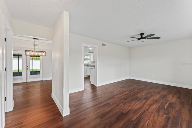 4918 Stolls Ave, Tampa, FL 33615 - photo 8