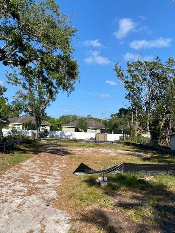658 15th St NW, Largo, FL 33770