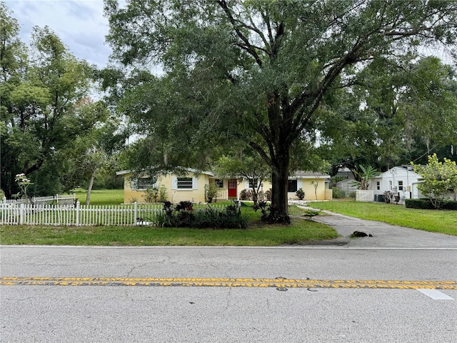 15034 Lake Magdalene Blvd, Tampa, FL 33618 - obstructed view of property with asphalt driveway