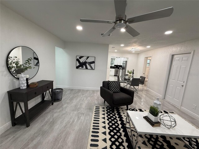 539 Freeport Ave N, Saint Petersburg, FL 33702 - photo 7