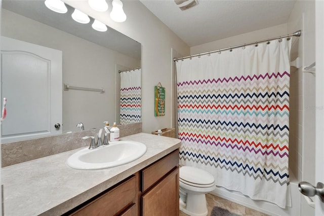 12316 Streambed Dr, Riverview, FL 33579 - full bathroom with vanity, toilet, and shower / tub combo