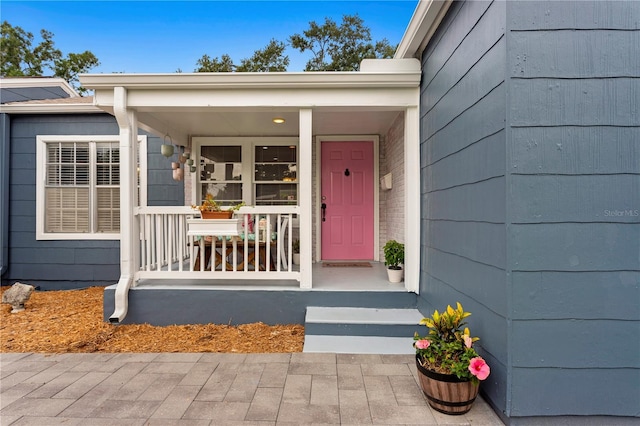 4012 N Munro St, Tampa, FL 33603 - view of exterior entry with covered porch