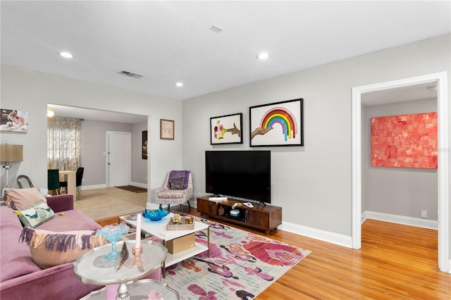 4012 N Munro St, Tampa, FL 33603 - living area with wood finished floors and recessed lighting
