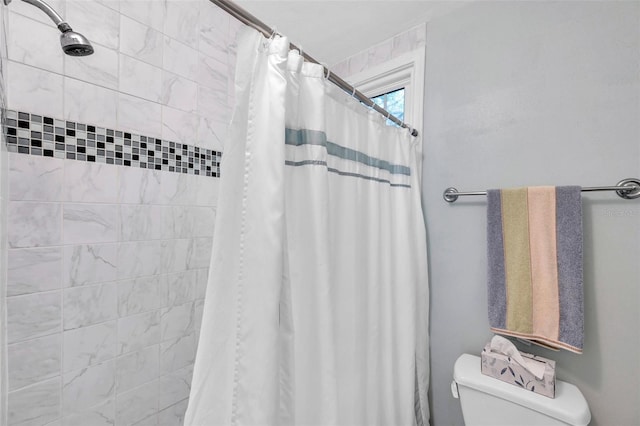 320 Broadway, Dunedin, FL 34698 - full bath with toilet and a tile shower