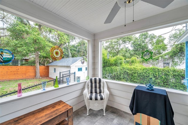 320 Broadway, Dunedin, FL 34698 - view of patio featuring a ceiling fan