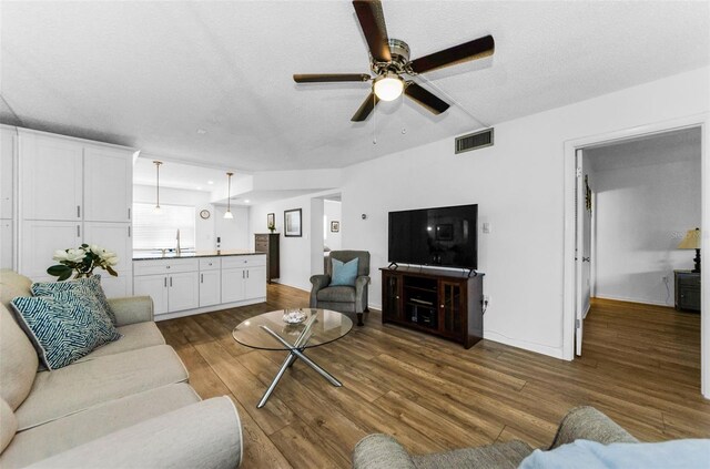 952 Virginia St Unit 303, Dunedin, FL 34698 - photo 24