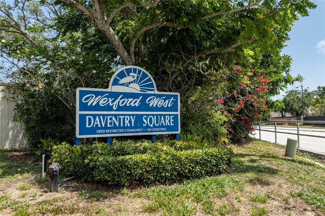 460 Meravan Dr, Palm Harbor, FL 34683 - view of community / neighborhood sign