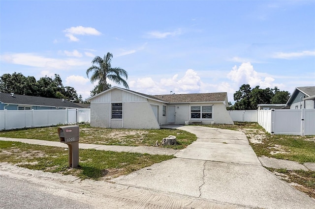1009 Sagamore Dr, Seffner, FL 33584 - photo 24