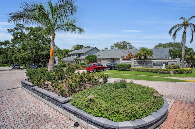 184 Hunter Ct, Palm Harbor, FL 34684 - view of home's community