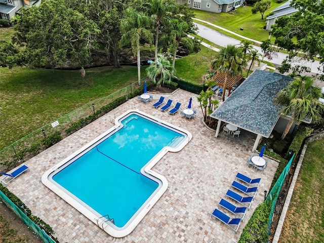 184 Hunter Ct, Palm Harbor, FL 34684 - view of community pool