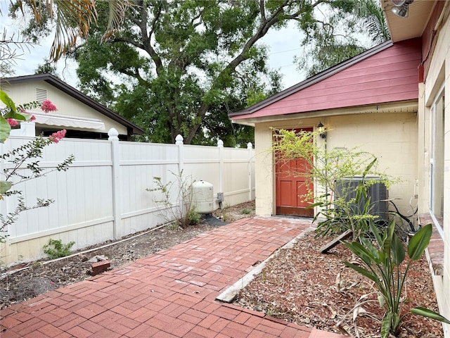 2523 Krueger Ln, Tampa, FL 33618 - view of patio featuring central AC