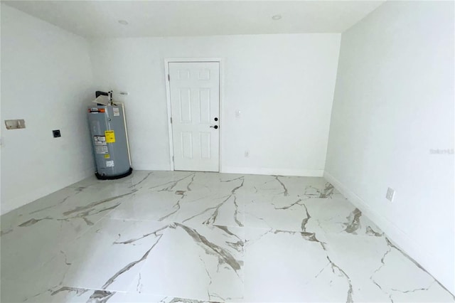 1109 N Obrien St, Tampa, FL 33607 - garage featuring water heater