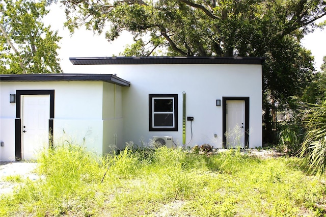 1109 N Obrien St, Tampa, FL 33607 - view of outdoor structure featuring a cooling unit