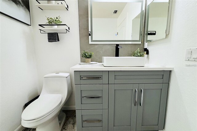 1842 Ridgelake Ct, Wesley Chapel, FL 33543 - half bath with toilet and vanity