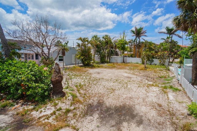 15910 1st St E, Redington Beach, FL 33708