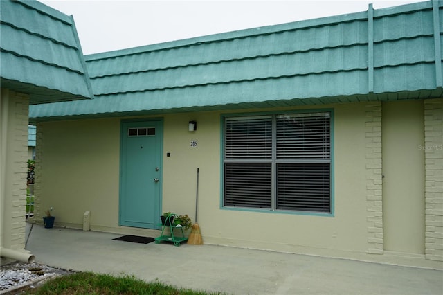 101 Cambridge Trl Unit 205, Sun City Center, FL 33573 - photo 1