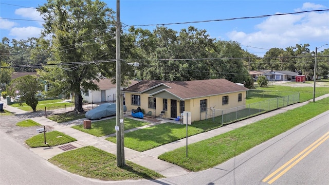 3201 E Mcberry St, Tampa, FL 33610 - view of front of home with roof with shingles