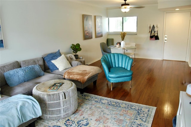 2737 Enterprise Rd E Unit 192, Clearwater, FL 33759 - living area with baseboards, wood finished floors, ceiling fan, and ornamental molding