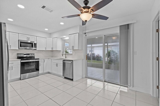 326 Circle Dr, Palm Harbor, FL 34683 - photo 15