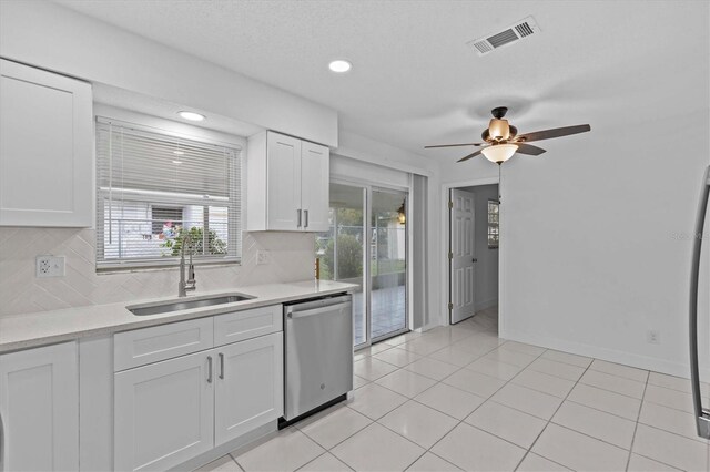326 Circle Dr, Palm Harbor, FL 34683 - photo 16