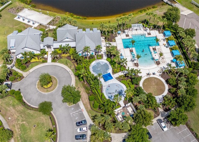 11038 Spring Point Cir, Riverview, FL 33579 - aerial view of a pool area