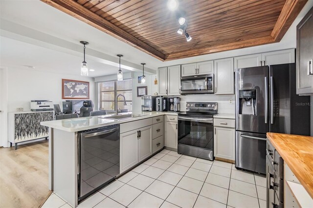 9115 Panda Ln, Port Richey, FL 34668 - photo 22