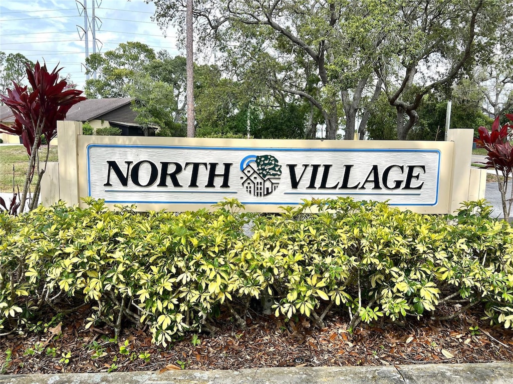502 E Curlew Pl, Tarpon Springs, FL 34689 - view of community sign