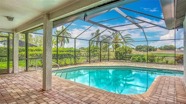 8822 Misty Creek Dr, Sarasota, FL 34241 - outdoor pool featuring a patio area and a lanai