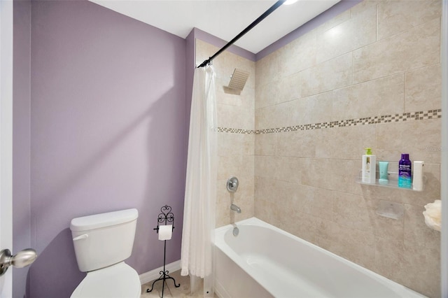 5624 Fisher Glen Loop, Wesley Chapel, FL 33545 - full bathroom featuring toilet, shower / bath combo with shower curtain, and baseboards