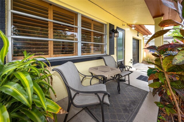614 12th St NW, Largo, FL 33770 - view of patio / terrace