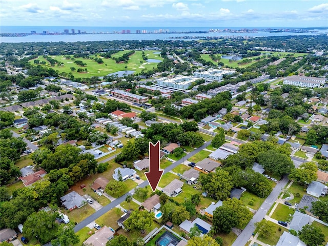 614 12th St NW, Largo, FL 33770 - view of property location featuring a large body of water, a golf course, and nearby suburban area
