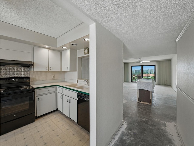 7600 Sun Island Dr S Unit 603, South Pasadena, FL 33707 - kitchen featuring black appliances, under cabinet range hood, a textured ceiling, backsplash, and ceiling fan