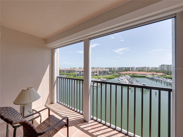 7600 Sun Island Dr S Unit 603, South Pasadena, FL 33707 - balcony featuring a water view