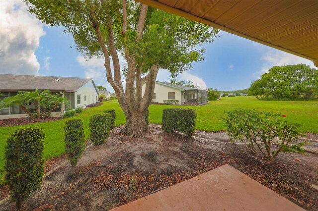 1508 Ingram Dr Unit 20, Sun City Center, FL 33573 - view of grassy yard